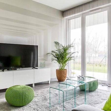 Green Apartman بالاتوليلّي المظهر الخارجي الصورة